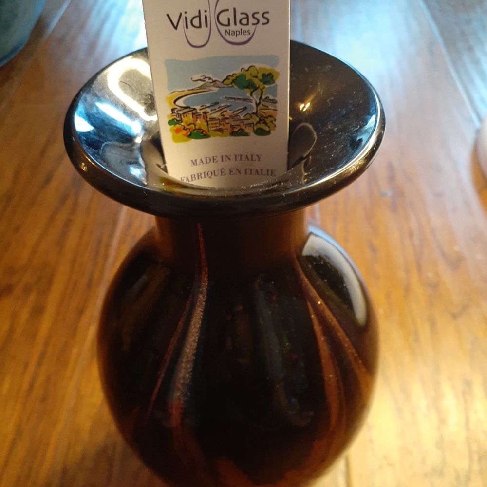 STUNNING NEW Vidi Glass Multicolor Aventurine 9" Fluted Vase Made in Italy.